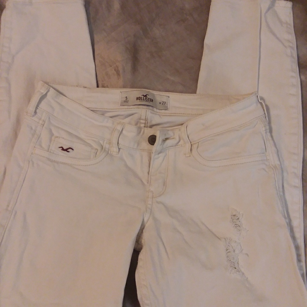 Hollister White Crop Jeans